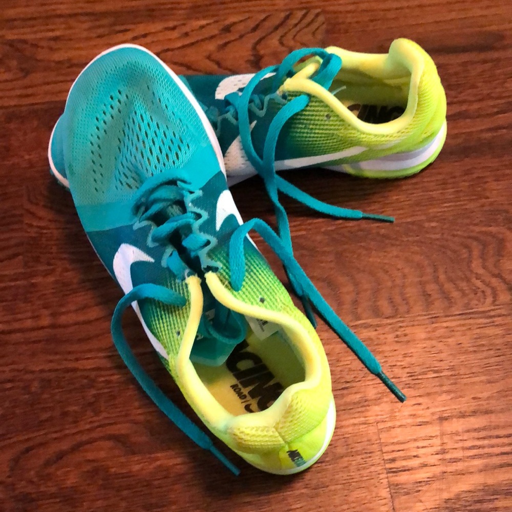 Nike running flats